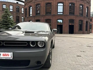 2018 Dodge Challenger III Рестайлинг 2, серый, 3200000 рублей, вид 2