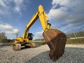 2019 Komatsu PC220-8, жёлтый - вид 8