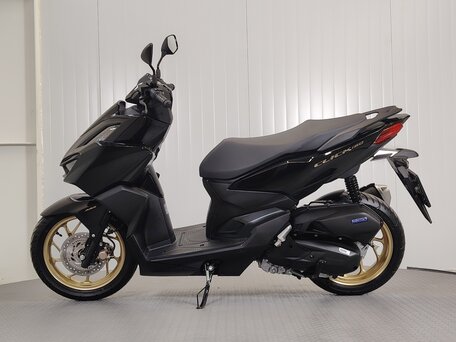 2024 Honda Click, чёрный, 349000 рублей, вид 5