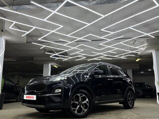 2020 Kia Sportage IV Рестайлинг, чёрный, 2350000 рублей, вид 3