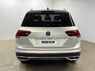 2023 Volkswagen Tiguan II Рестайлинг, белый, 3050000 рублей, вид 5