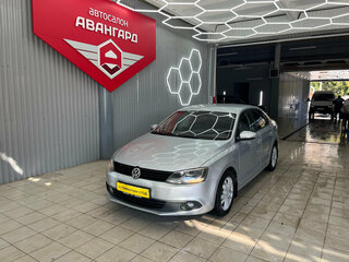 2012 Volkswagen Jetta VI, серебристый, 943000 рублей, вид 3