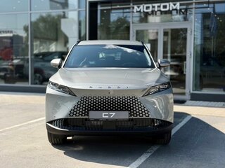 2026 Omoda C7, серебристый, 3068010 рублей, вид 2