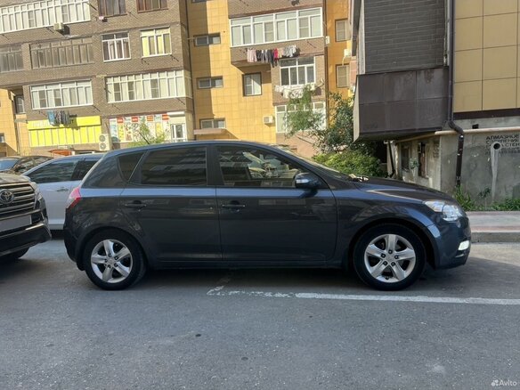 2010 Kia Ceed I Рестайлинг, серый, 860000 рублей - вид 5