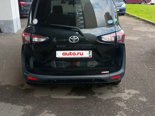 2021 Toyota Sienta II Рестайлинг, чёрный, 1420000 рублей, вид 4