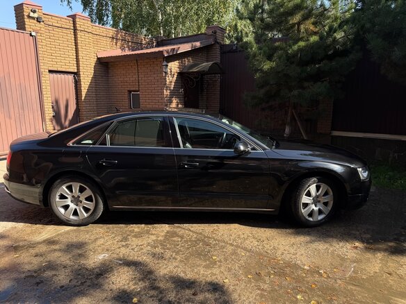 2010 Audi A8 III (D4), чёрный - вид 6