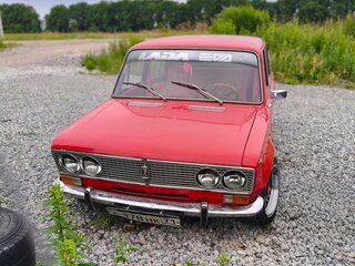 1979 Lada (ВАЗ) 2103, красный, 800000 рублей, вид 3