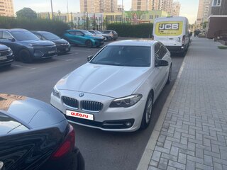 2013 BMW 5 серии Long 528Li xDrive VI (F10/F11/F07) Рестайлинг, белый, 2100000 рублей, вид 3