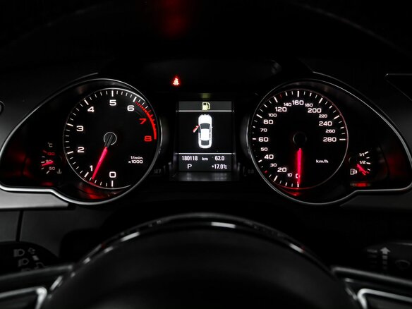 2012 Audi A5 I (8T) Рестайлинг, чёрный, 1250000 рублей - вид 19