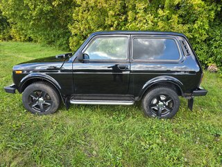 2017 Lada (ВАЗ) 2121 (4x4) I Рестайлинг, чёрный, 777000 рублей, вид 2