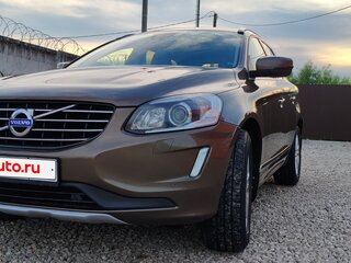 2017 Volvo XC60 I Рестайлинг, серый, 2600000 рублей, вид 3