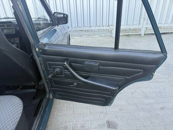 2006 Lada (ВАЗ) 2107, синий - вид 17
