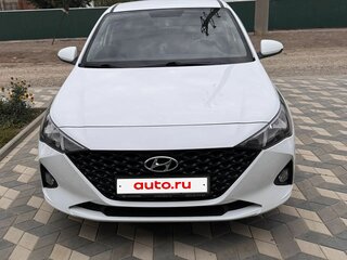 2020 Hyundai Solaris II Рестайлинг, белый, 1600000 рублей, вид 1