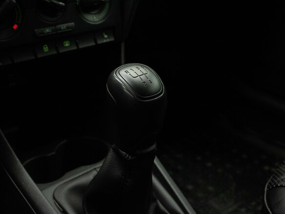 2017 Skoda Rapid I, коричневый, 1125000 рублей - вид 21
