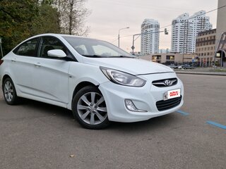 2012 Hyundai Solaris I, белый, 699990 рублей, вид 5