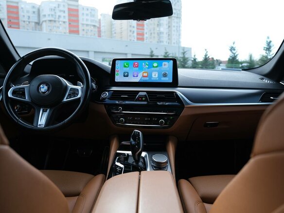 2021 BMW 5 серии 530e VII (G30/G31/G38) Рестайлинг, серый, 3750000 рублей - вид 9