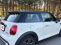 2022 Mini Hatch Cooper D III (F55/F56) Рестайлинг 2, белый, 2220000 рублей - вид 4