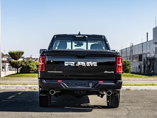 2026 Ram 1500 Crew Cab V Рестайлинг, чёрный, 10300000 рублей, вид 5