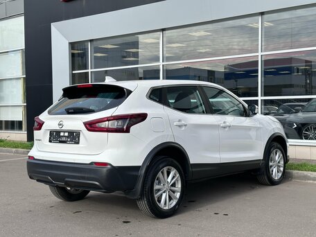 2020 Nissan Qashqai II Рестайлинг, белый, 1730000 рублей, вид 4