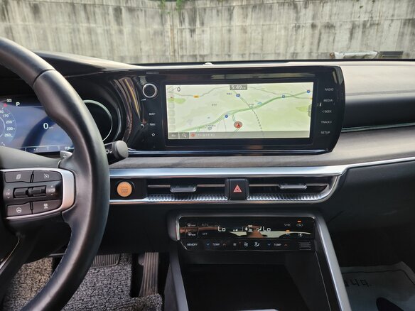 2022 Kia K5 III, белый, 2390000 рублей - вид 12