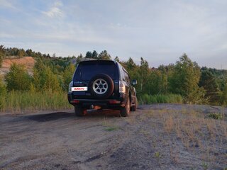 2005 Mitsubishi Pajero III Рестайлинг, чёрный, 750000 рублей, вид 4