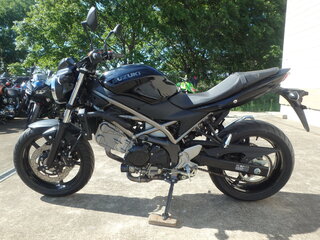 2022 Suzuki SV 650, чёрный, 780000 рублей, вид 1
