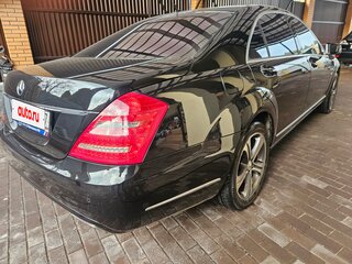 2010 Mercedes-Benz S-Класс 350 Long V (W221) Рестайлинг, чёрный, 1400000 рублей, вид 3