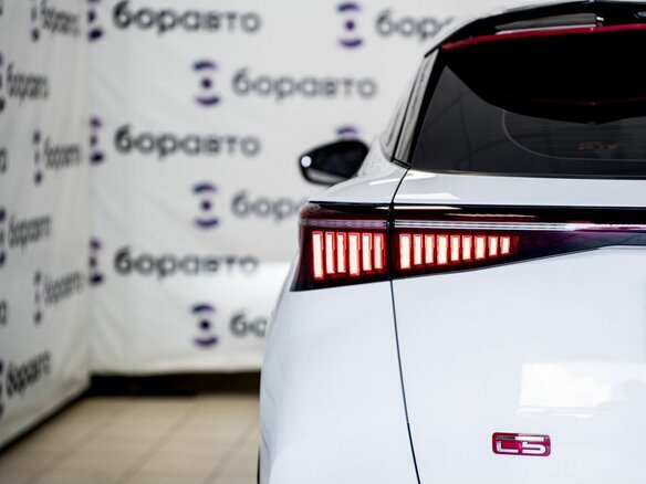 2023 Omoda C5 I, белый - вид 24