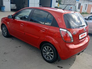 2010 Kia Rio II Рестайлинг, красный, 440000 рублей, вид 2
