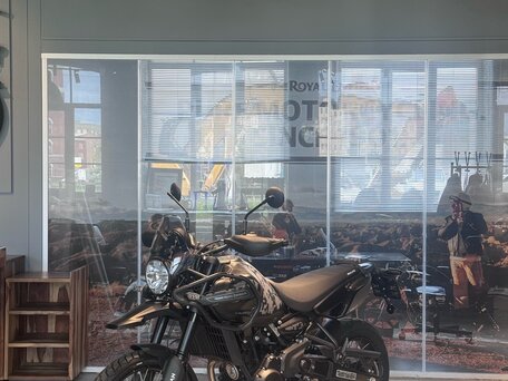 2026 Royal Enfield Himalayan, чёрный, 620000 рублей, вид 1