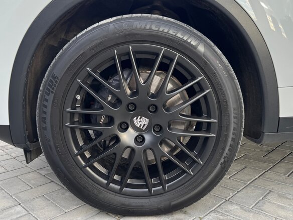 2015 Porsche Cayenne II Рестайлинг (958), белый, 4355000 рублей - вид 24