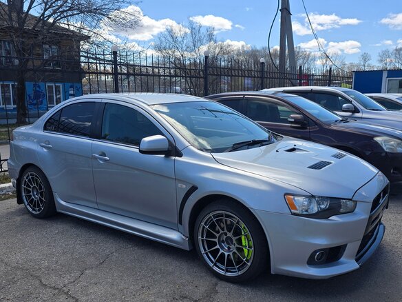 2009 Mitsubishi Lancer Evolution X, серый, 2499999 рублей