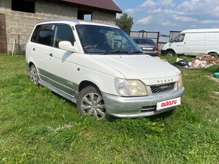 1999 Daihatsu Pyzar I Рестайлинг, белый, 145000 рублей, вид 2