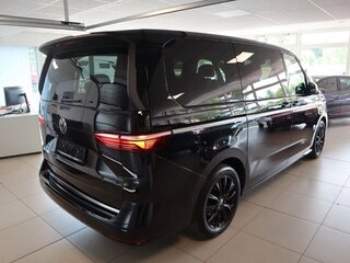 2025 Volkswagen Multivan Long T7, чёрный, 10945640 рублей, вид 3