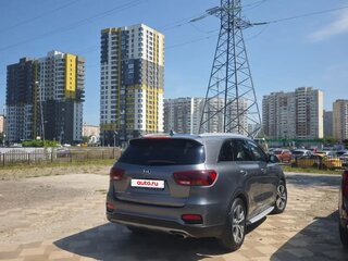 2018 Kia Sorento III Prime Рестайлинг, серый, 2700000 рублей, вид 3