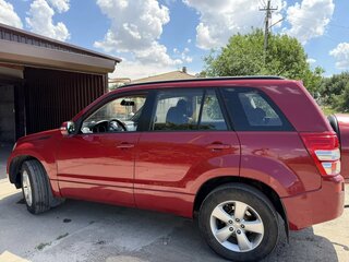 2010 Suzuki Grand Vitara II Рестайлинг, красный, 950000 рублей, вид 4