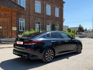 2018 Kia Optima IV Рестайлинг, синий, 1800000 рублей, вид 4