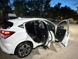 2014 Honda Vezel I, белый, 1290000 рублей, вид 5