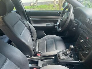 1998 Audi A4 I (B5), чёрный, 360000 рублей, вид 3