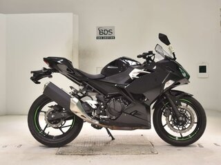 2020 Kawasaki Ninja 400, чёрный, 525000 рублей, вид 2