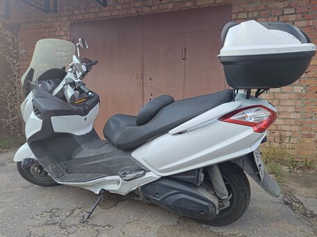 2011 Sym Maxsym 400, белый, 190000 рублей, вид 3