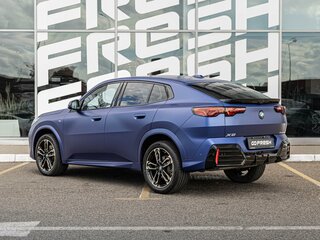 2024 BMW X2 xDrive25i II (U10), синий, 5699000 рублей, вид 2