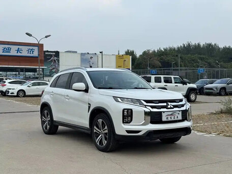 2023 Mitsubishi ASX I Рестайлинг 3, белый, 1680000 рублей, вид 1