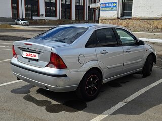 2004 Ford Focus I Рестайлинг, серебристый, 370000 рублей, вид 4