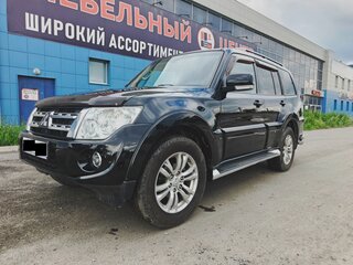 2013 Mitsubishi Pajero IV Рестайлинг 1, чёрный, 2600000 рублей, вид 1