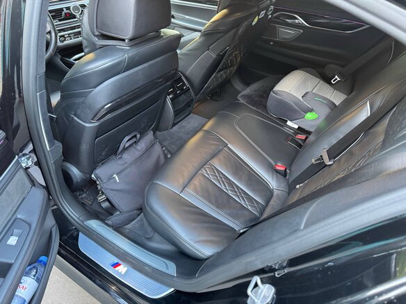 2018 BMW 7 серии 740d xDrive VI (G11/G12), чёрный, 3700000 рублей - вид 26