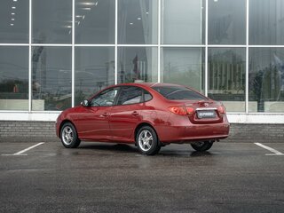 2010 Hyundai Elantra IV (HD), красный, 599000 рублей, вид 2