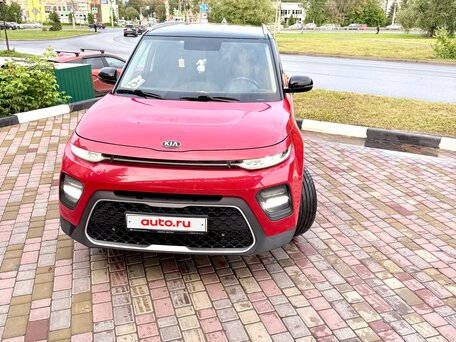 2019 Kia Soul III, красный, 1850000 рублей, вид 1