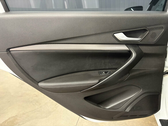 2024 Lada (ВАЗ) Vesta I Рестайлинг (NG), белый, 1297000 рублей - вид 16