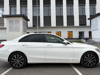 2019 Mercedes-Benz C-Класс 200 IV (W205) Рестайлинг, белый, 2900000 рублей, вид 4